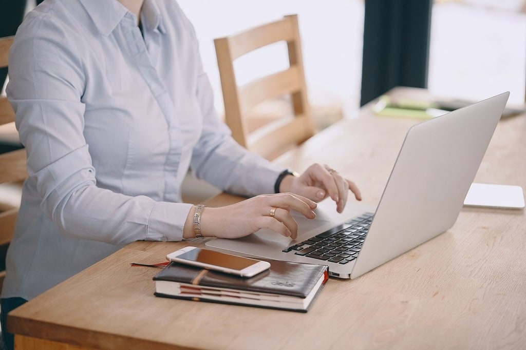 ChatGPT en français sans compte : le guide d'accès rapide
